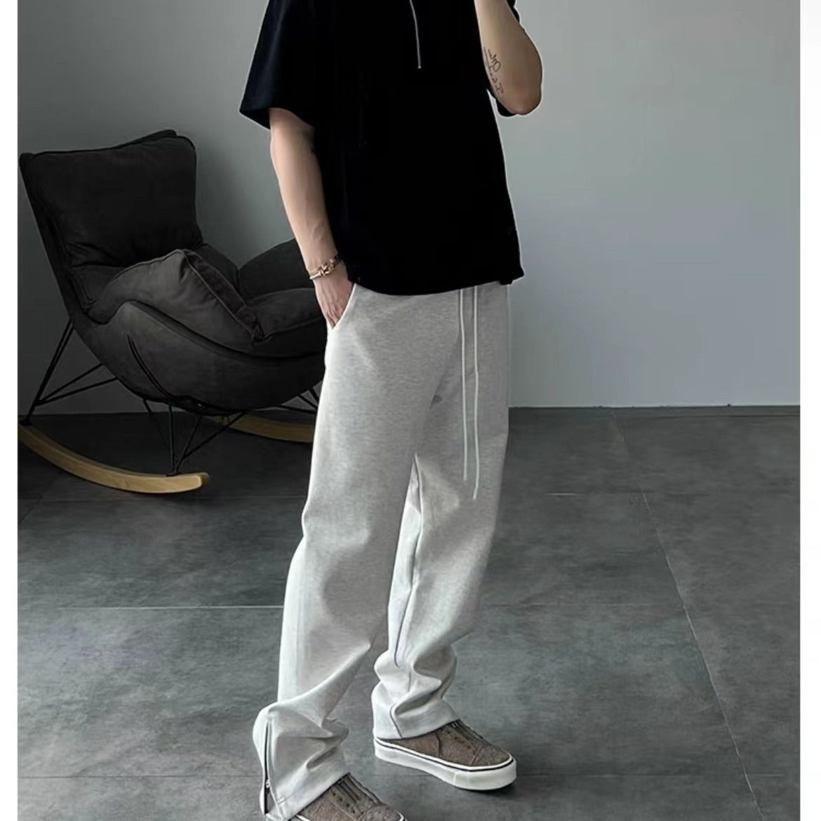 Men's Straight Reversible Zipper Slit Sweatpants